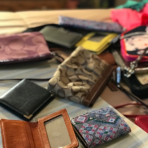 Genuine Camel color Leather card /I.d. Holder - Picture 8 of 11